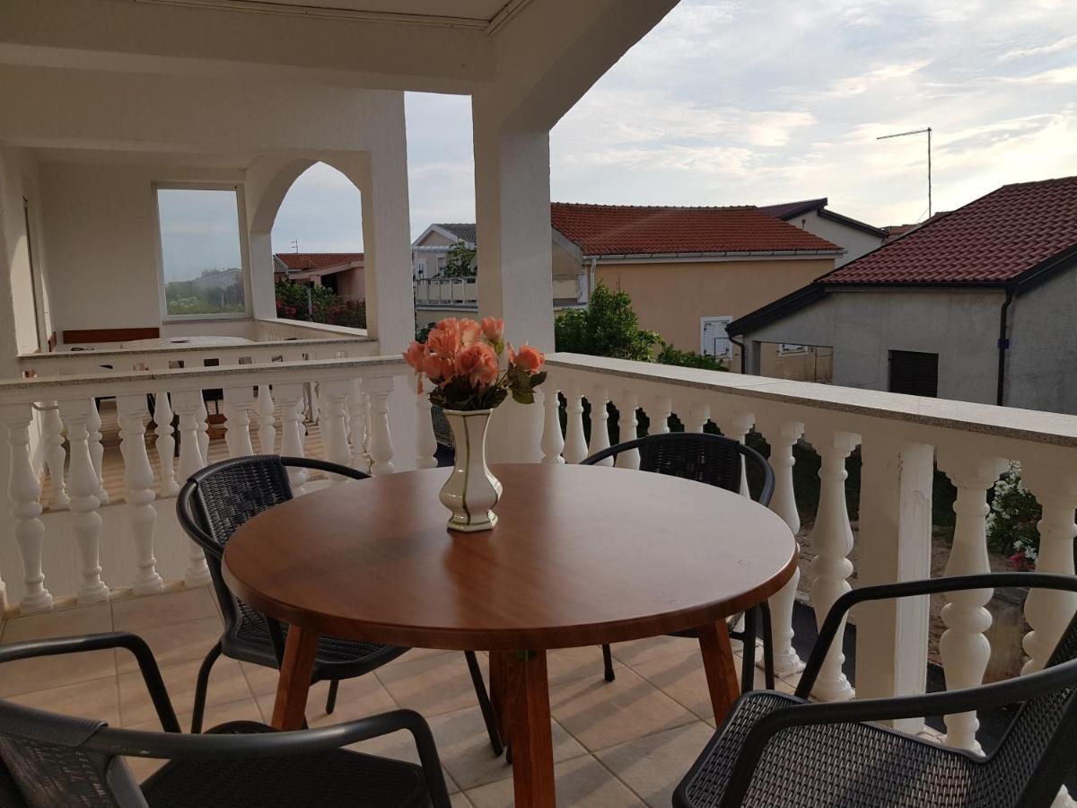 Apartment Excelente Vir Exterior foto